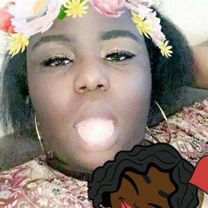 Meet your Posher, Carnisha